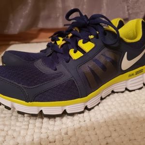 Nike Dual Fusion, 9.5